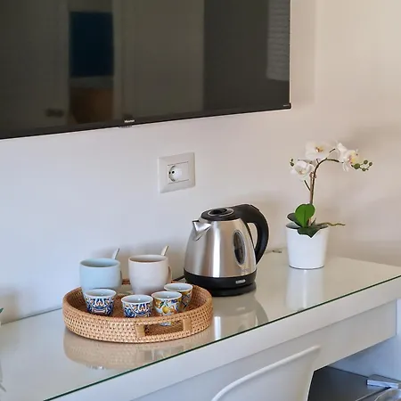 Bellevue Bed & Breakfast 3*